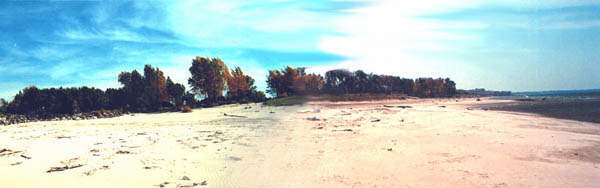 A Lonely Autumn Beach
